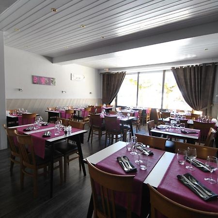 Auberge Du Herisson La Chaux-du-Dombief المظهر الخارجي الصورة